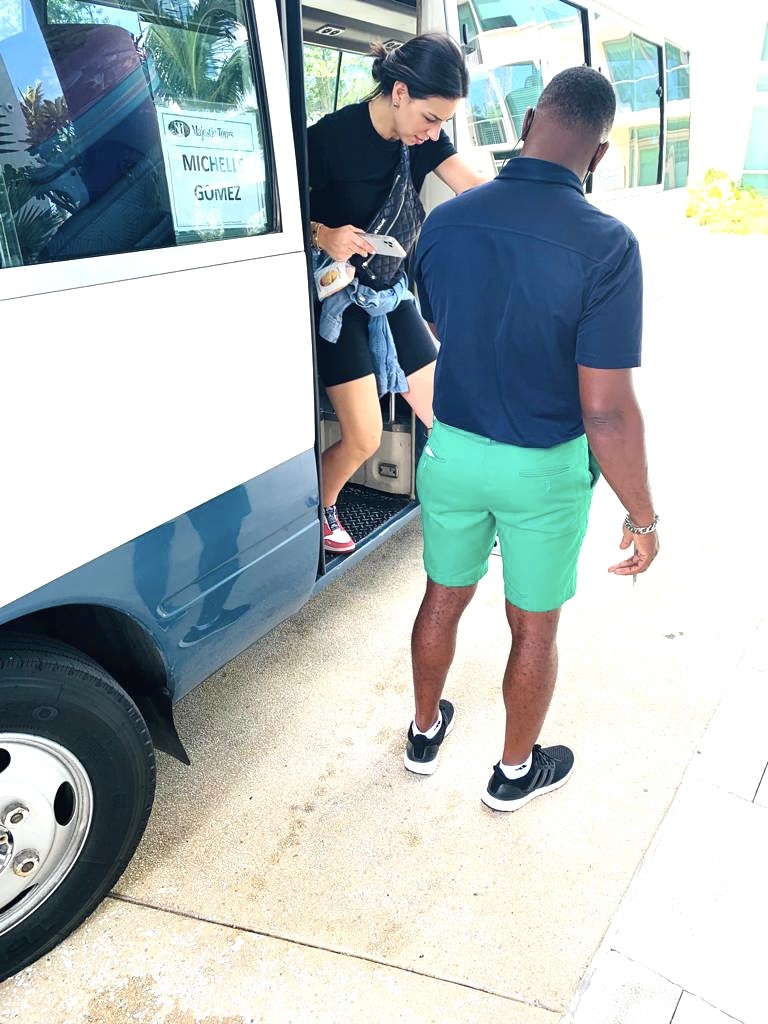 9-stepping-out-of-bus